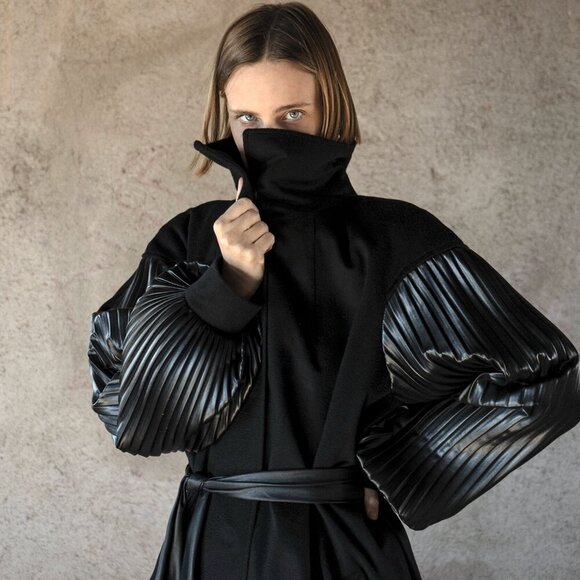 KM by Lange Cocoon Wool Coat Black Size Large NEW NWT - Picture 16 of 16